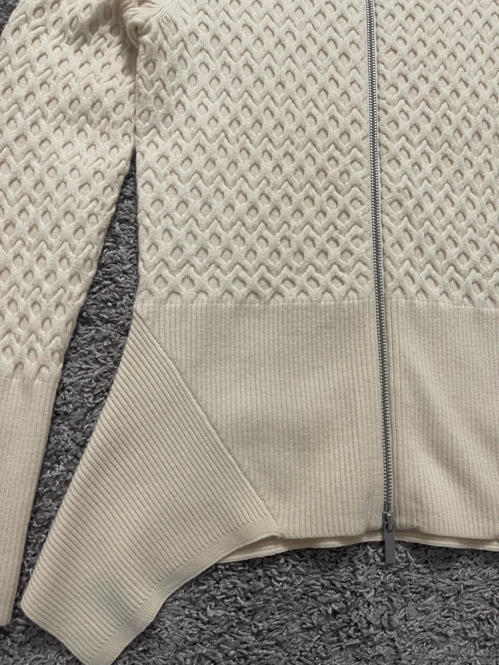 Karen Millen Cream Wool Zip-Front Cardigan - Picture 6 of 11